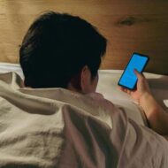 夜更かし